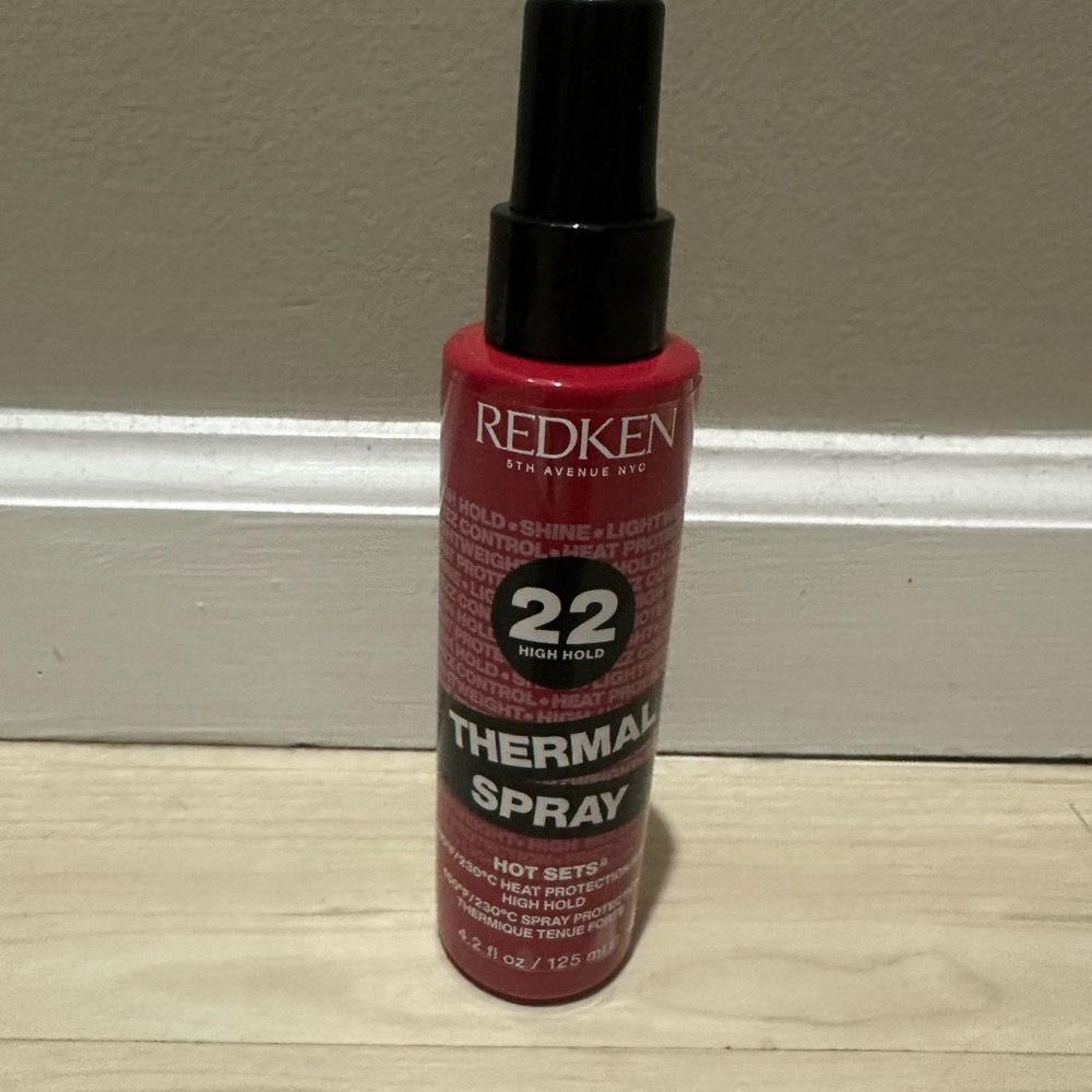 Redken Thermal Spray 22 in Red and Black Bottle